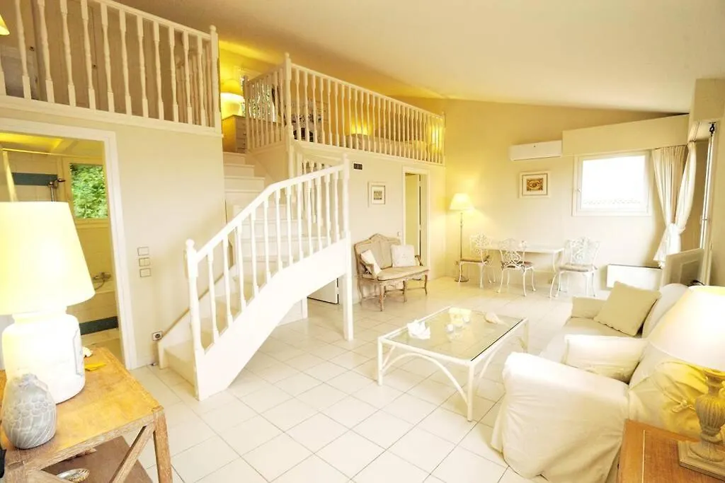 Amazing Sea View Apartment With Private Close Parking Saint-Jean-Cap-Ferrat 0*,  Francie